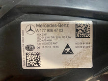 Laden Sie das Bild in den Galerie-Viewer, Frontscheinwerfer Mercedes-Benz W177 A1779064703 LED Links Headlight SCH7000621399ps