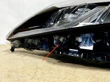 Laden Sie das Bild in den Galerie-Viewer, Frontscheinwerfer Toyota Camry 81150-33C70 A1V142-000081150-33C70 LED Links