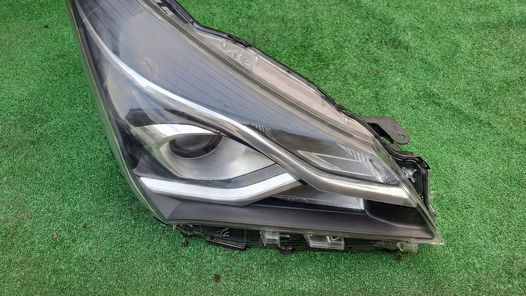 Frontscheinwerfer Toyota Yaris Rechts Scheinwerfer Headlight