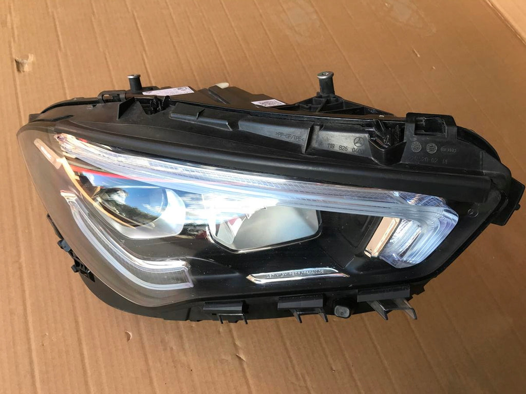 Frontscheinwerfer Mercedes-Benz Cla A1189062500 A1189062600 Rechts Headlight