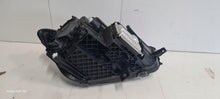 Laden Sie das Bild in den Galerie-Viewer, Frontscheinwerfer Mercedes-Benz Citan W420 4209063800 Links Headlight SCH2697232053kc