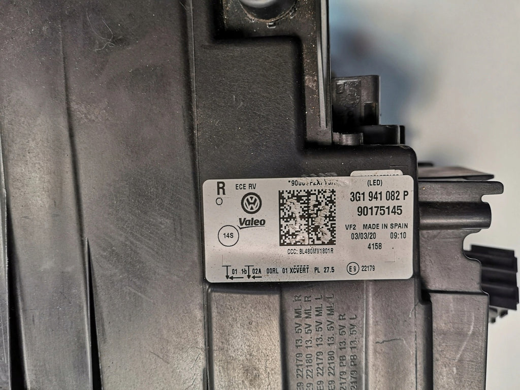 Frontscheinwerfer VW Passat B8 3G0941082P LED Rechts Scheinwerfer Headlight