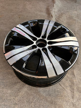 Load image into Gallery viewer, 1x Alufelge 17 Zoll 7.0&quot; 5x112 44 5ET Glanz Schwarz A2064017100 Mercedes-Benz