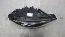 Load image into Gallery viewer, Frontscheinwerfer Mercedes-Benz W177 A1779062805 LED Rechts Headlight SCH7798221598op