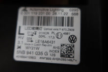 Laden Sie das Bild in den Galerie-Viewer, Frontscheinwerfer VW Tiguan 5NB941035G Links Scheinwerfer Headlight SCH8150793424xj