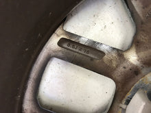 Laden Sie das Bild in den Galerie-Viewer, 1x Alufelge 16 Zoll 6.5" 4x100 51ET Glanz Schwarz 52910-G6920 Kia Picanto FEL6040355549fp