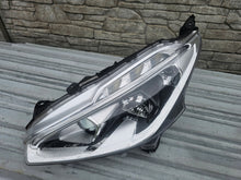 Load image into Gallery viewer, Frontscheinwerfer Peugeot 208 90047883 9810805780 Links Scheinwerfer Headlight