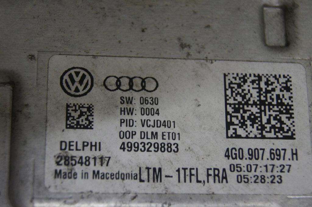 Frontscheinwerfer VW Touran 5TB941035B 7PP941571AC 4G0907697H LED Links