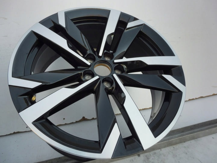 1x Alufelge 18 Zoll 7.0" 5x100 39ET 657601025AM Skoda Scala Rim Wheel FEL5984789156zv