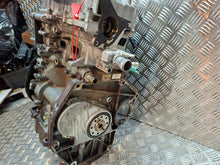 Laden Sie das Bild in den Galerie-Viewer, Motor Alfa Romeo Fiat Panda 312A2000 0.9 125TKm Benzin Engine Unkomplett MOT8321655211ao