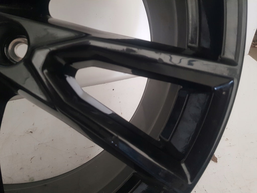 1x Alufelge 20 Zoll 8.0" 5x112 39ET Glanz Schwarz 80A071490C Audi Q5 Rim Wheel FEL8274278089ka