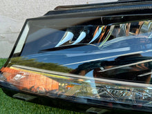 Laden Sie das Bild in den Galerie-Viewer, Frontscheinwerfer Skoda Fabia III 6V1941015F Full LED Links Headlight