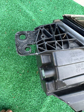 Laden Sie das Bild in den Galerie-Viewer, Frontscheinwerfer Ford Puma L1TB-13E015-EG Links Scheinwerfer Headlight SCH3206272998ft