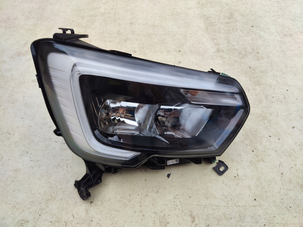 Frontscheinwerfer Renault Master III 260105567R Rechts Scheinwerfer Headlight SCH4635318680ul