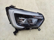 Laden Sie das Bild in den Galerie-Viewer, Frontscheinwerfer Renault Master III 260105567R Rechts Scheinwerfer Headlight SCH4635318680ul
