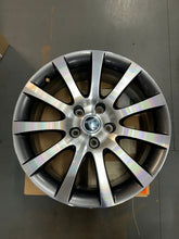 Laden Sie das Bild in den Galerie-Viewer, 1x Alufelge 17 Zoll 7.0" 5x112 49ET Silber 5LD601025 Skoda I Rim Wheel FEL1308499267tt