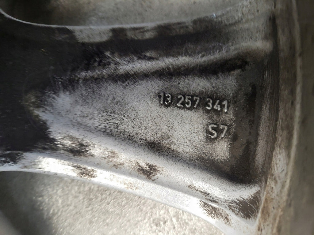 1x Alufelge 17 Zoll 7.0" 5x110 38ET 13257341 Opel Astra H Signum Vectra C Zafira