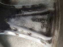 Laden Sie das Bild in den Galerie-Viewer, 1x Alufelge 17 Zoll 7.0&quot; 5x110 38ET 13257341 Opel Astra H Signum Vectra C Zafira
