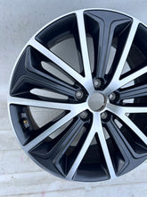 Load image into Gallery viewer, 1x Alufelge 19 Zoll 7.5" 5x114.3 53ET Glanz Silber 52910D7510 Hyundai Tucson Mg FEL8877371526mb
