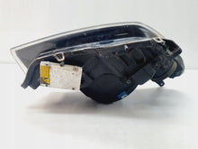 Laden Sie das Bild in den Galerie-Viewer, Frontscheinwerfer Opel Astra 93190388 Xenon Links Scheinwerfer Headlight SCH2835703208lt
