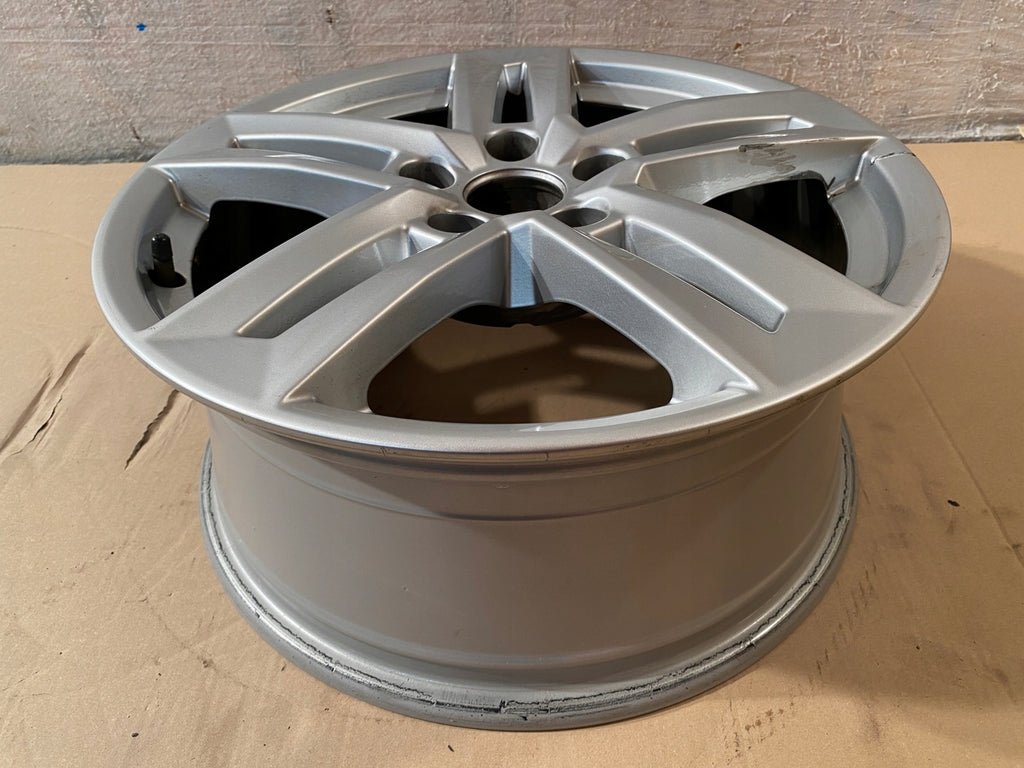 1x Alufelge 17 Zoll 7.0" 5x112 42ET 8W0601025P Audi A4 B9 Rim Wheel