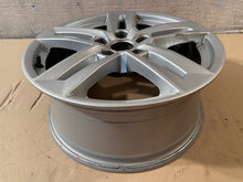 Load image into Gallery viewer, 1x Alufelge 17 Zoll 7.0&quot; 5x112 42ET 8W0601025P Audi A4 B9 Rim Wheel