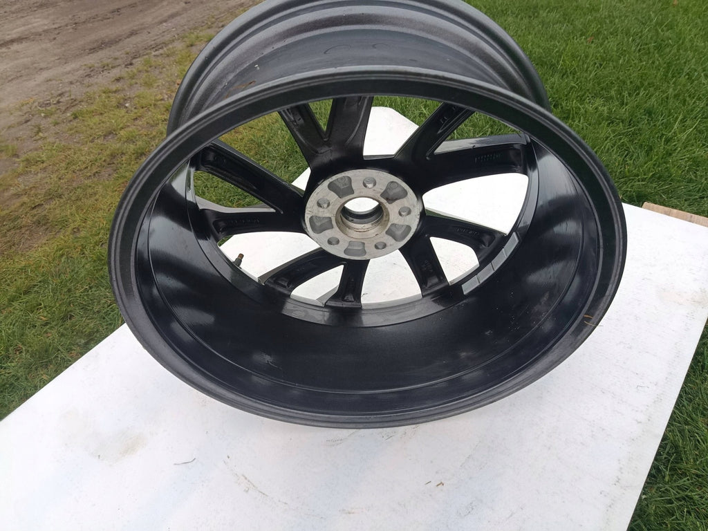1x Alufelge 19 Zoll 3V0601025AP Skoda Superb I Rim Wheel FEL4864064306di