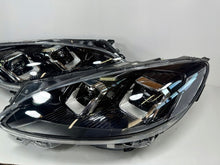 Load image into Gallery viewer, Frontscheinwerfer Ford Kuga LV4B-13E017-AJ LV4B-13E016-AJ Ein Satz Headlight SCH6596002032nj