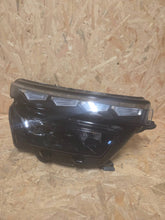 Laden Sie das Bild in den Galerie-Viewer, Frontscheinwerfer Skoda Kamiq 658941016B LED Rechts Scheinwerfer Headlight SCH6618855775jh