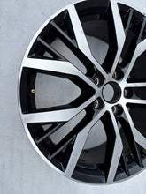 Load image into Gallery viewer, 1x Alufelge 19 Zoll 7.5" 5x112 51ET 5G0601025AN VW Golf I Rim Wheel FEL2261741041yo