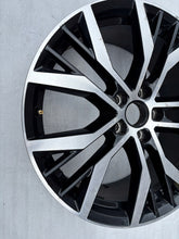 Laden Sie das Bild in den Galerie-Viewer, 1x Alufelge 19 Zoll 7.5" 5x112 51ET 5G0601025AN VW Golf I Rim Wheel FEL5427459042qe