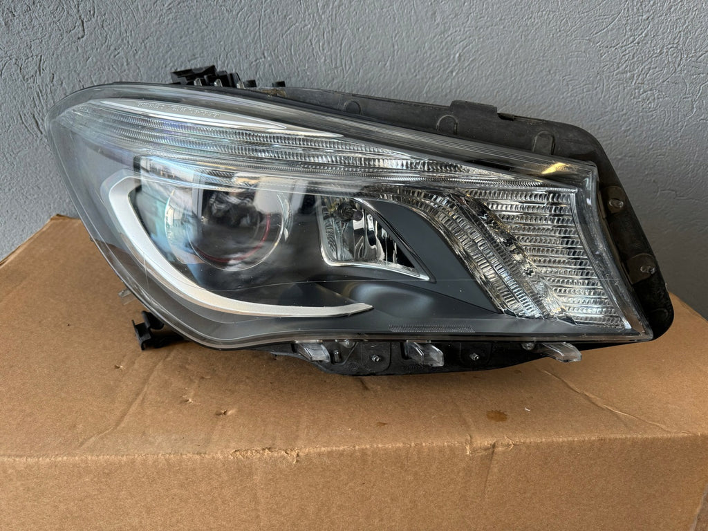 Frontscheinwerfer Mercedes-Benz Cla Amg A1179067000 Rechts Headlight