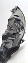 Laden Sie das Bild in den Galerie-Viewer, Frontscheinwerfer Ford B Max AV11-13W030-AE FALSE Scheinwerfer Headlight SCH1331782715me
