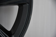 Laden Sie das Bild in den Galerie-Viewer, 1x Alufelge 17 Zoll 7.5" 6x139.7 30ET Glanz Graphit Toyota Rim Wheel FEL2230927820ei
