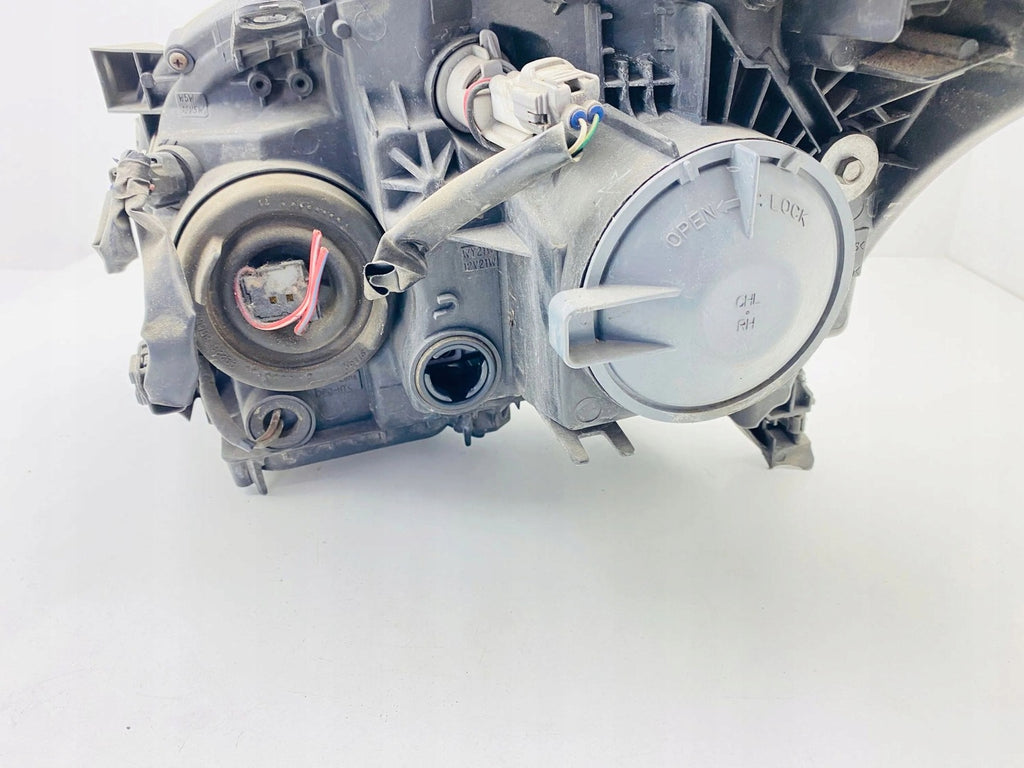 Frontscheinwerfer Toyota Avensis 9922680008 Rechts Scheinwerfer Headlight SCH6915895223eq