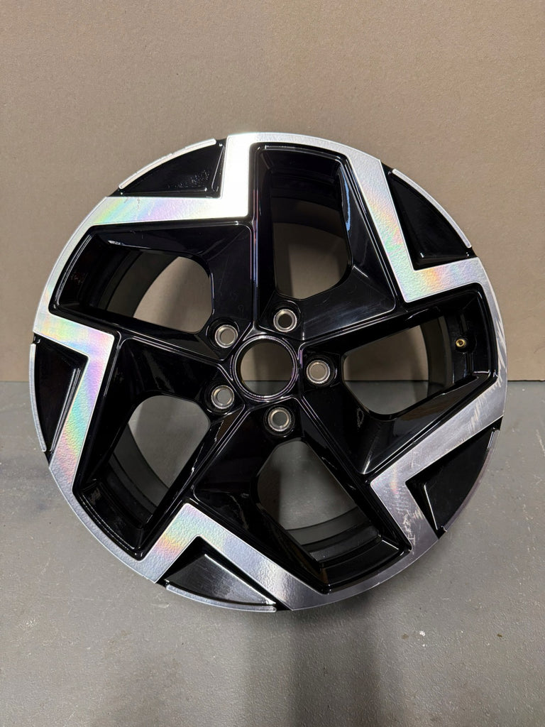 1x Alufelge 17 Zoll 7.5" 5x112 51ET Glanz Schwarz 5H0601025AP VW Golf Viii FEL2305612606ia
