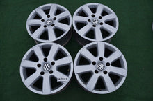 Load image into Gallery viewer, 4x Alufelge 17 Zoll 7.5" 5x130 50ET Glanz Silber 7P6601025 VW Touareg Rim Wheel FEL1556202064at