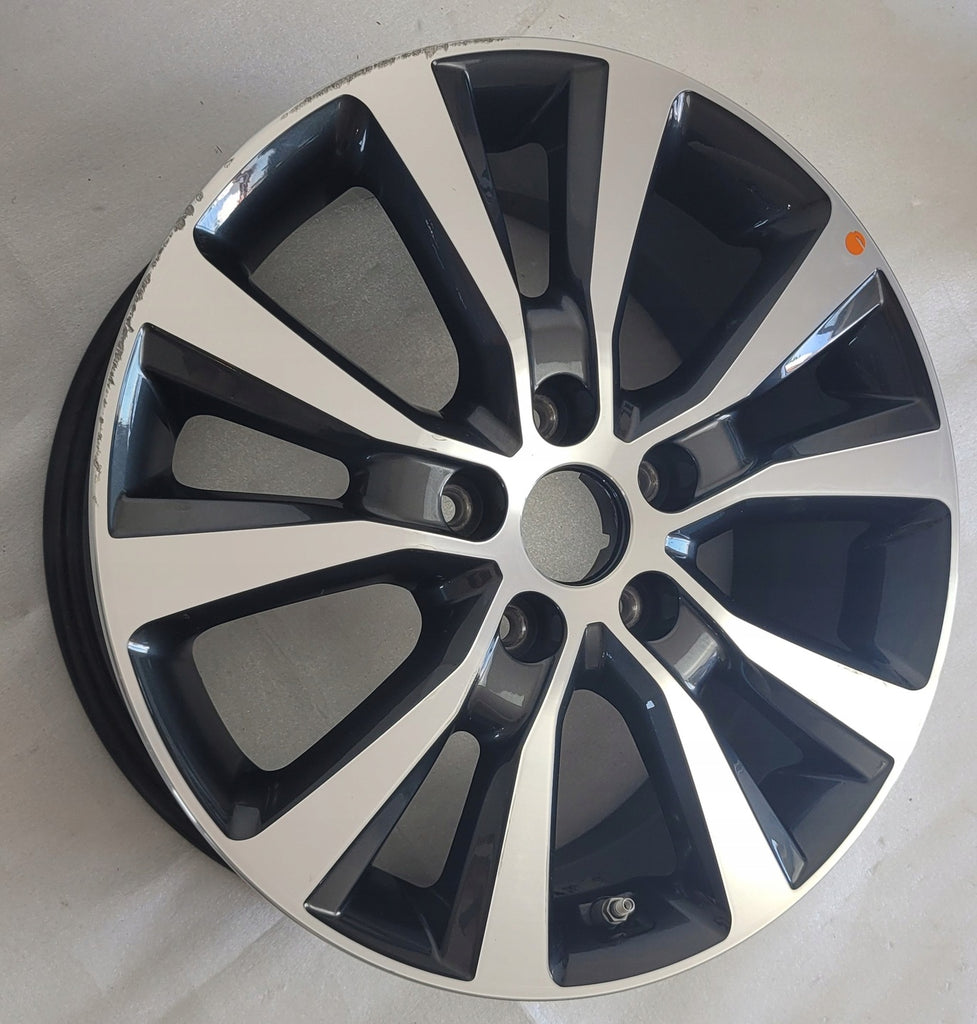 1x Alufelge 17 Zoll 7.0" 5x114.3 53ET 52910-G4300 Hyundai Ix35 Rim Wheel