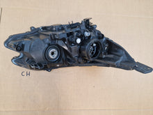 Laden Sie das Bild in den Galerie-Viewer, Frontscheinwerfer Honda Crv Cr V IV Xenon Links Scheinwerfer Headlight