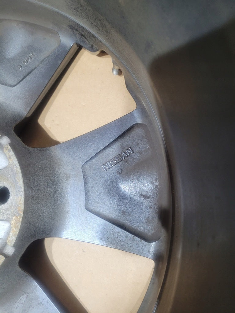 1x Alufelge 17 Zoll 6.5" 5x114.3 45ET Glanz N50701 Mg Pulsar Rim Wheel FEL7277005163jp