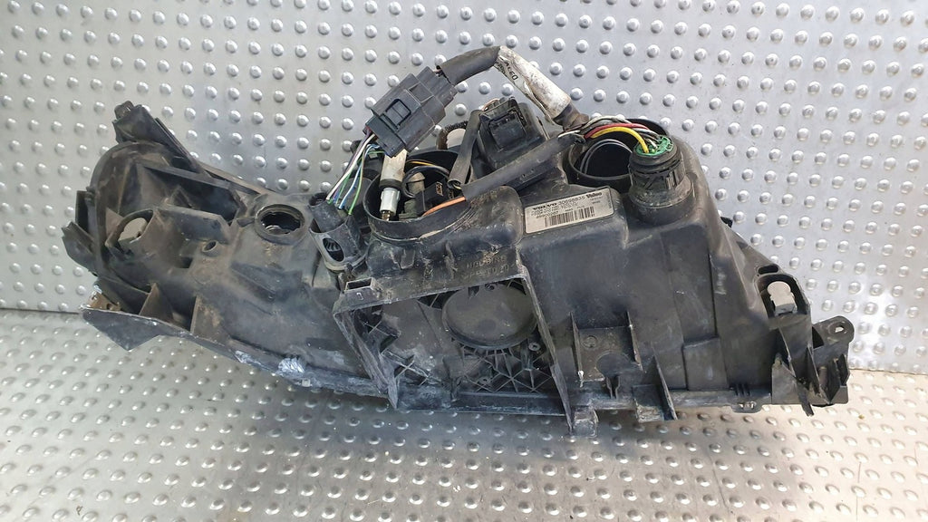 Frontscheinwerfer Volvo Xc70 V70 II 30698835 Links Scheinwerfer Headlight