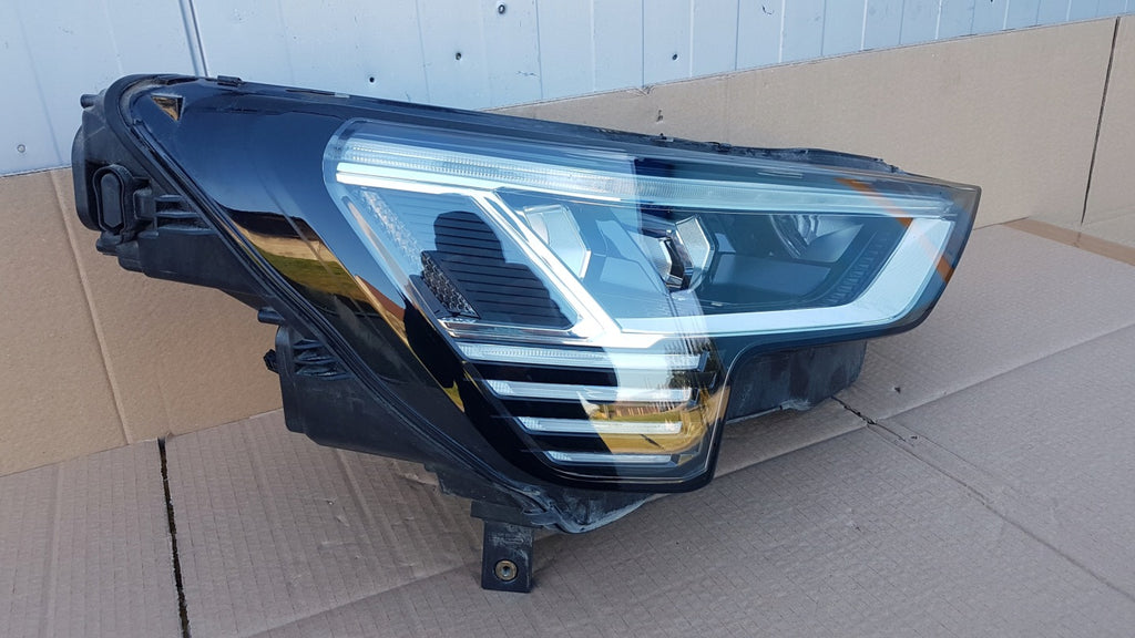 Frontscheinwerfer Audi E-Tron E Tron 4KE941040D Full LED Rechts Headlight SCH2814318161gu