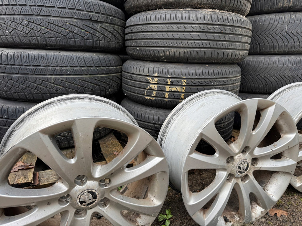 4x Alufelge 17 Zoll 7.5" 5x112 49ET 3T0601025D Skoda Superb I Rim Wheel FEL1547592806yk