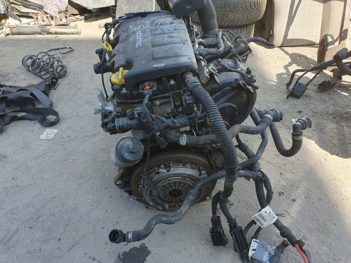 Motor Opel Astra Corsa A14XER 1.4 74kW Benzin Engine Unkomplett MOT7122910881uj
