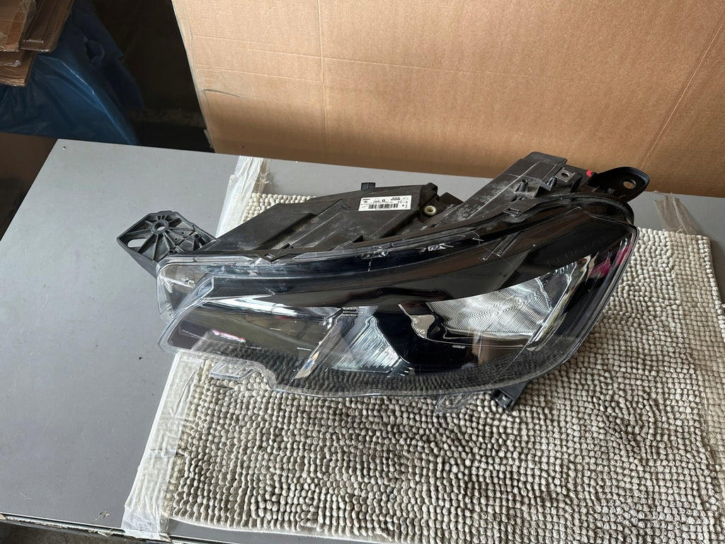 Frontscheinwerfer Peugeot Partner Rifter 9816826980 Links Scheinwerfer Headlight