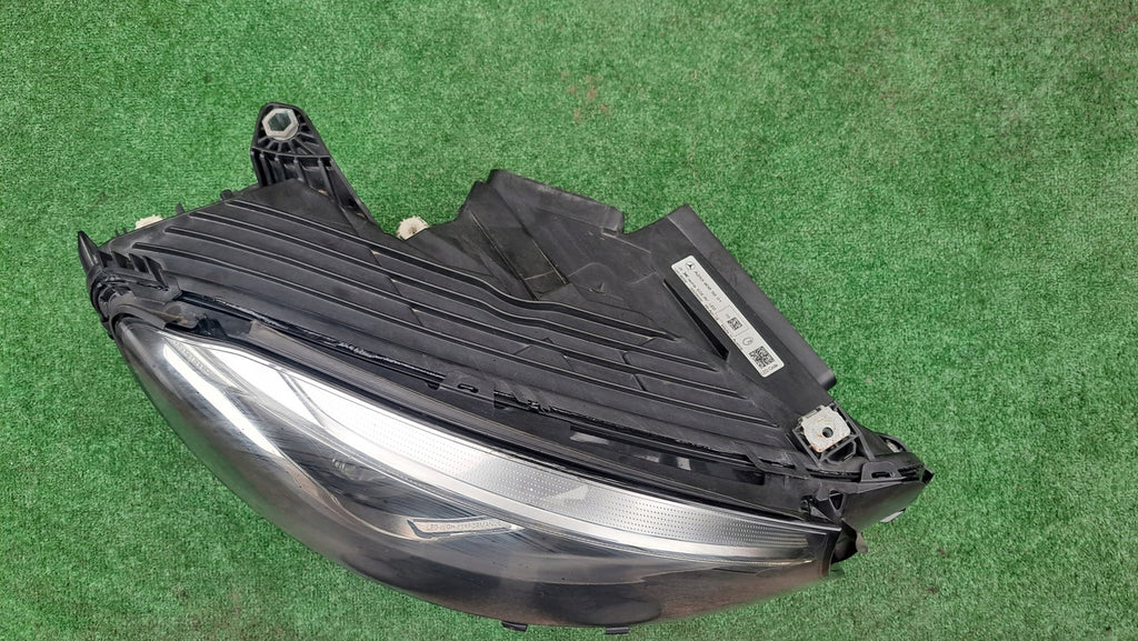 Frontscheinwerfer Mercedes-Benz Glc A2539065201 LED Rechts Headlight SCH5456513103rz