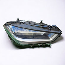 Laden Sie das Bild in den Galerie-Viewer, Frontscheinwerfer Mercedes-Benz Cla A1189062000 Halogen Rechts Headlight