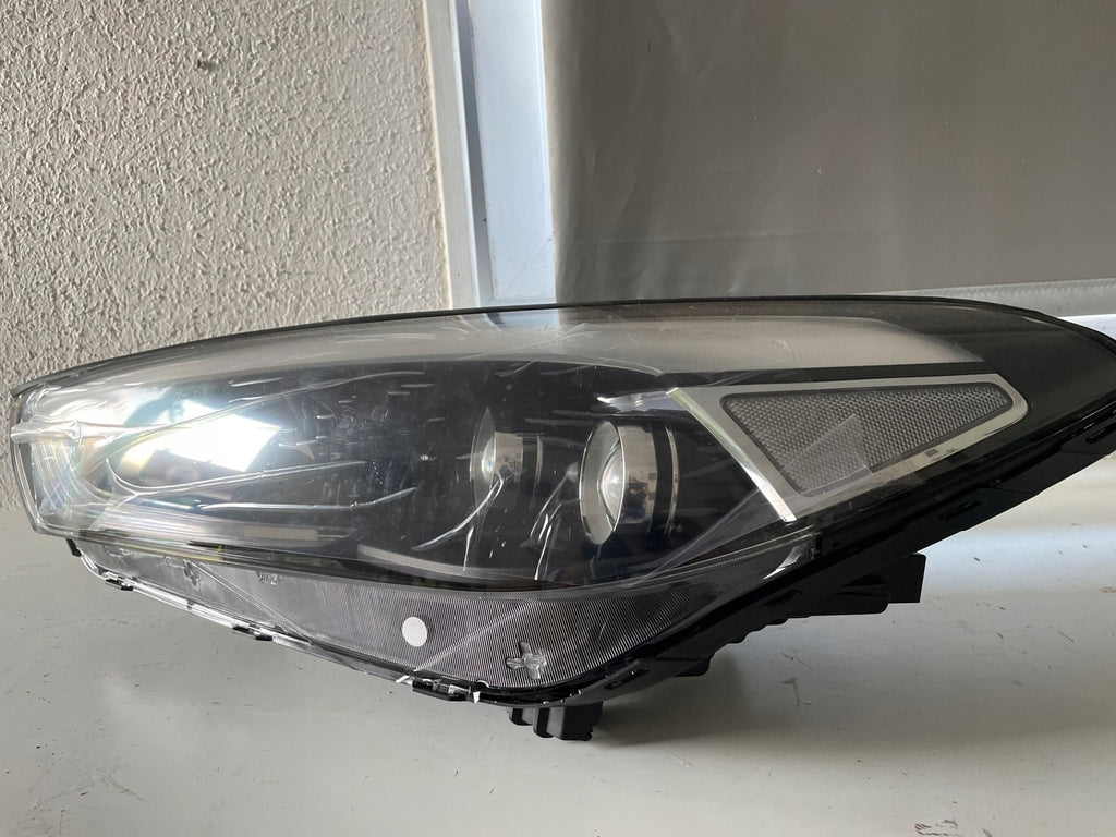 Frontscheinwerfer Hyundai Tucson 92101-D7201 LED Ein Stück (Rechts oder Links)