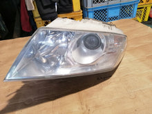 Laden Sie das Bild in den Galerie-Viewer, Frontscheinwerfer Skoda Octavia II Xenon Links Scheinwerfer Headlight SCH1941838964dz