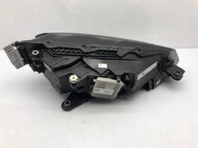 Laden Sie das Bild in den Galerie-Viewer, Frontscheinwerfer Skoda Superb III 3V1941015D LED Links Scheinwerfer Headlight